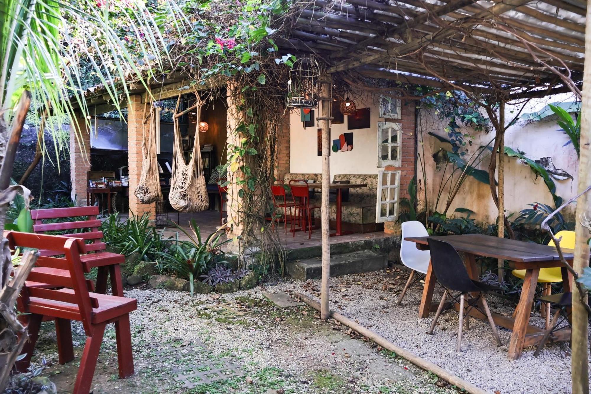 Com Verso E Prosa Repouso E Cafe 파라티 외부 사진